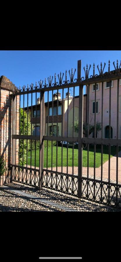 La Guarnigione Apartamento Valeggio sul Mincio Exterior foto