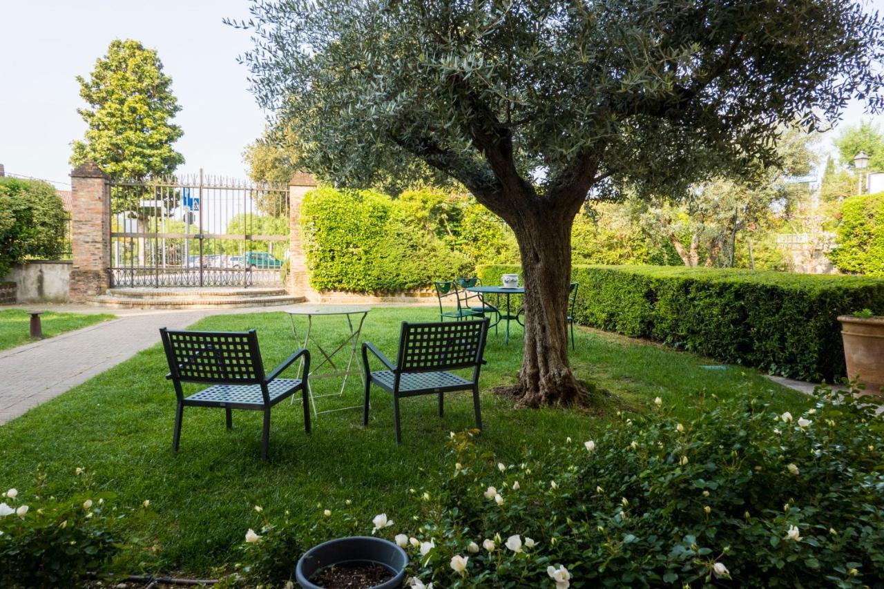 La Guarnigione Apartamento Valeggio sul Mincio Exterior foto